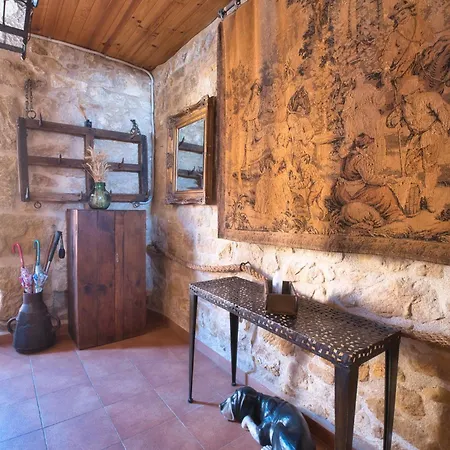 בית נופש Les Lludrigues Casa Loft Con Aire Ac Y Terraza Arnés