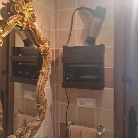 Les Llúdrigues. Casa Loft Con Encantadora Terraza *
