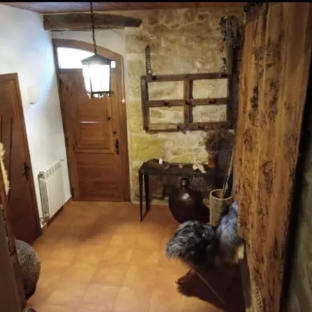Сasa de vacaciones Les Llúdrigues. Casa Loft Con Encantadora Terraza Arnes
