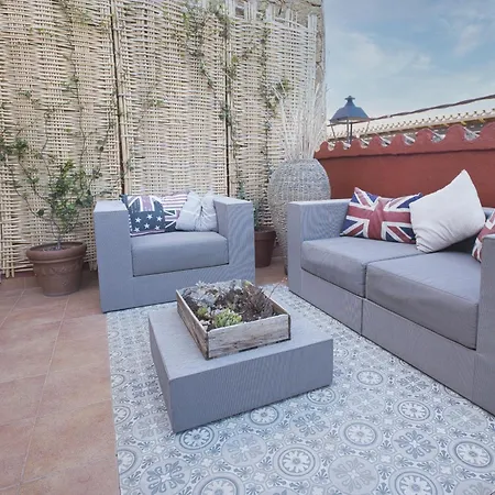 Les Llúdrigues. Casa Loft Con Encantadora Terraza *