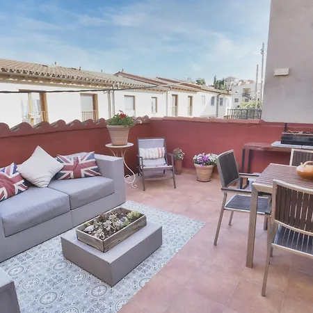 Сasa de vacaciones Les Llúdrigues. Casa Loft Con Encantadora Terraza *