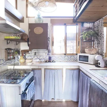 Сasa de vacaciones Les Llúdrigues. Casa Loft Con Encantadora Terraza *