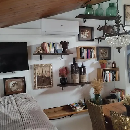 Les Llúdrigues. Casa Loft Con Encantadora Terraza * Arnes